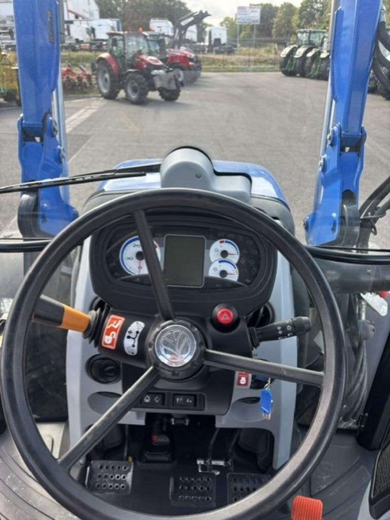 Tracteur chargeur NEW HOLLAND T5.100 - photo slide 8