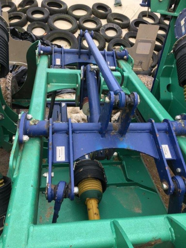 Gyrobroyeur DESVOYS MASTER COUPE BV 4.80 M - photo slide 14