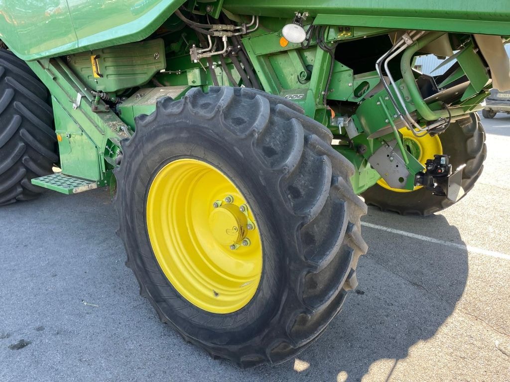 Moissonneuse JOHN DEERE T560i - photo slide 23
