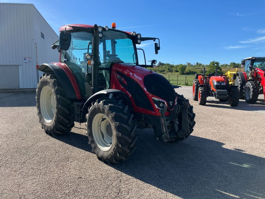 Tracteur VALTRA A95 - photo slide 3