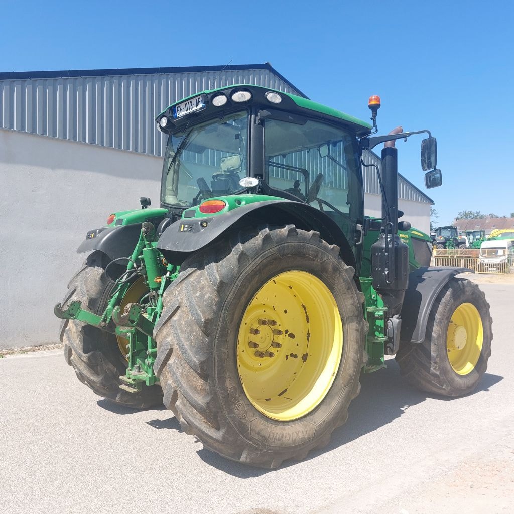 Tracteur JOHN DEERE 6145R - photo slide 6