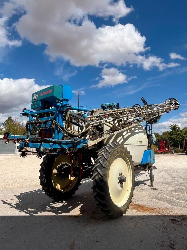 Pulverisateur EVRARD Meteor  +   4100 - photo slide 3