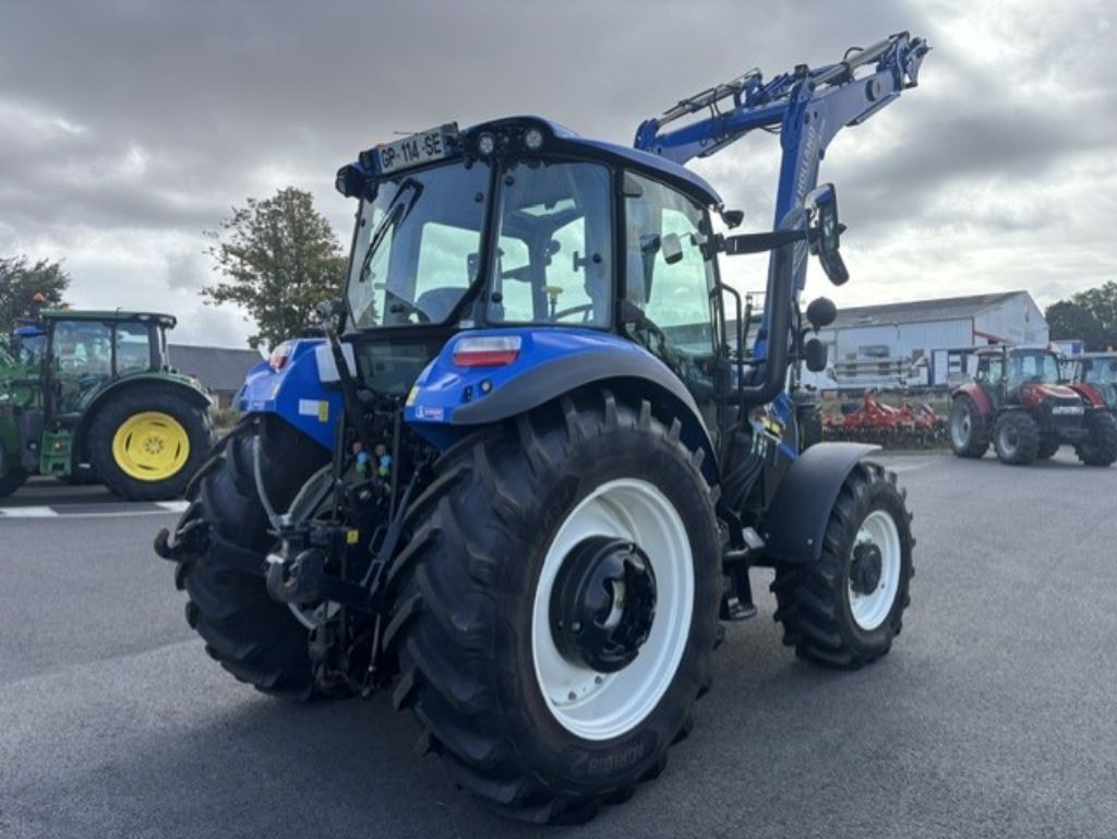 Tracteur chargeur NEW HOLLAND T5.100 - photo slide 7