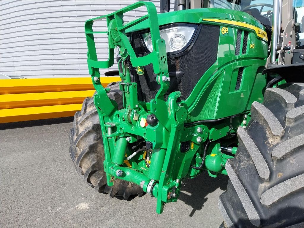 Tracteur chargeur JOHN DEERE 6R 140 - photo slide 21