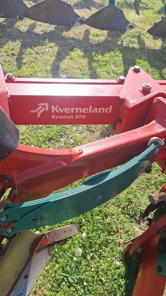 Charrue KVERNELAND Ecomat 650 - photo slide 9