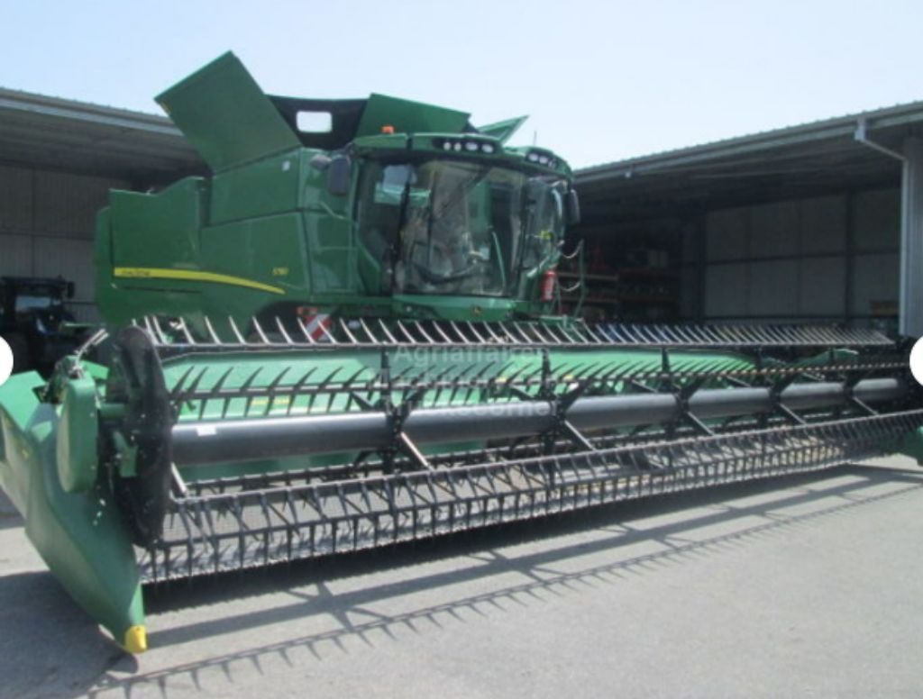 Moissonneuse JOHN DEERE S780 - photo slide 4