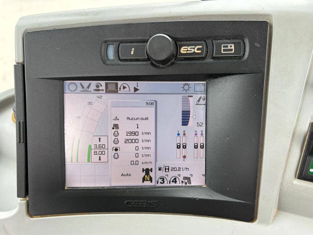 Tracteur CLAAS Axion 820 cmatic CEBIS  - photo slide 10