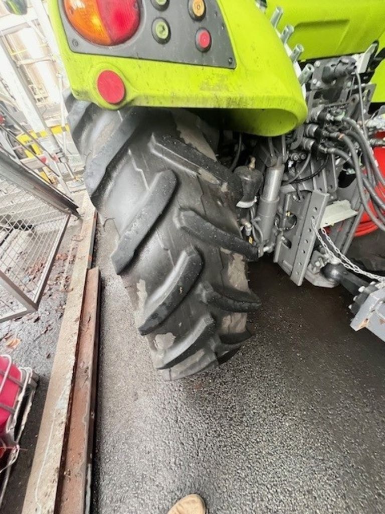 Tracteur CLAAS ARION 430 CIS - photo slide 7