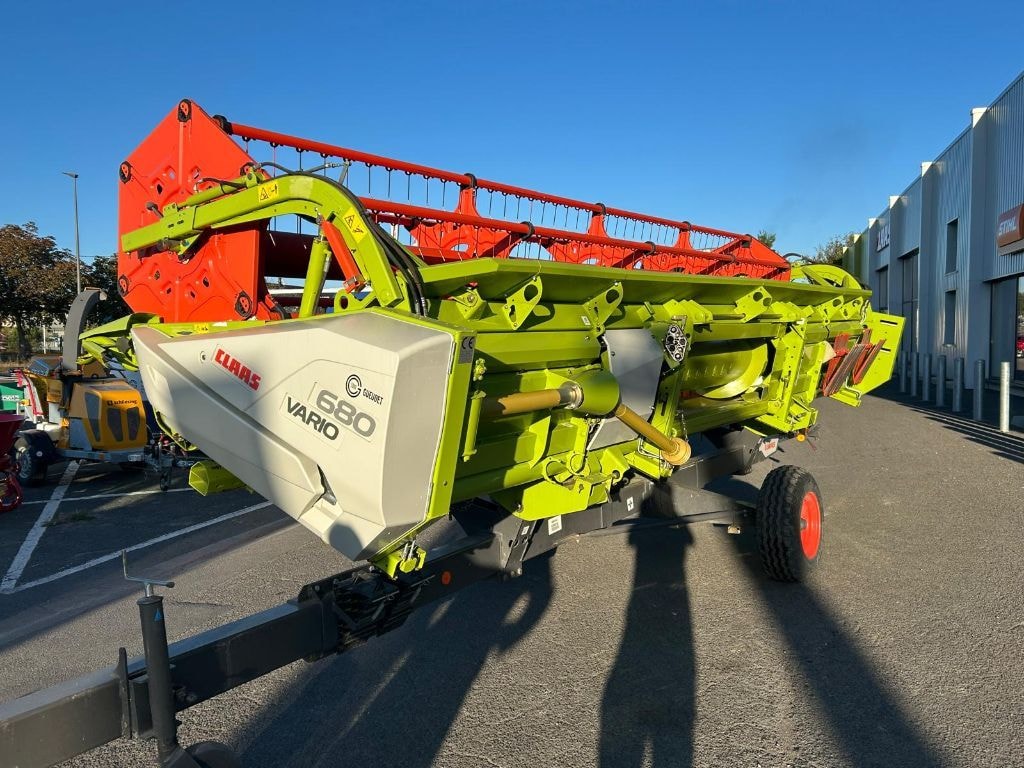 Moissonneuse CLAAS TUCANO 570 - photo slide 16