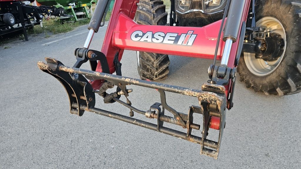 Tracteur chargeur CASE IH VESTRUM 120 CVXDRIVE - photo slide 14