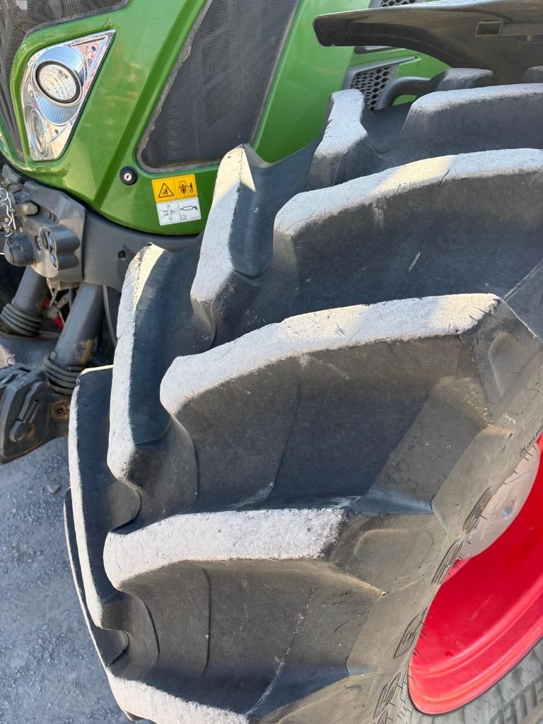 Tracteur FENDT 720 VARIO POWER + - photo slide 12