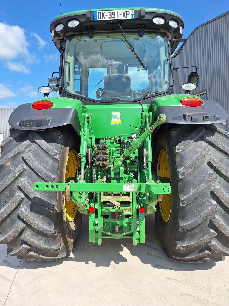 Tracteur JOHN DEERE 7230 R - photo slide 12