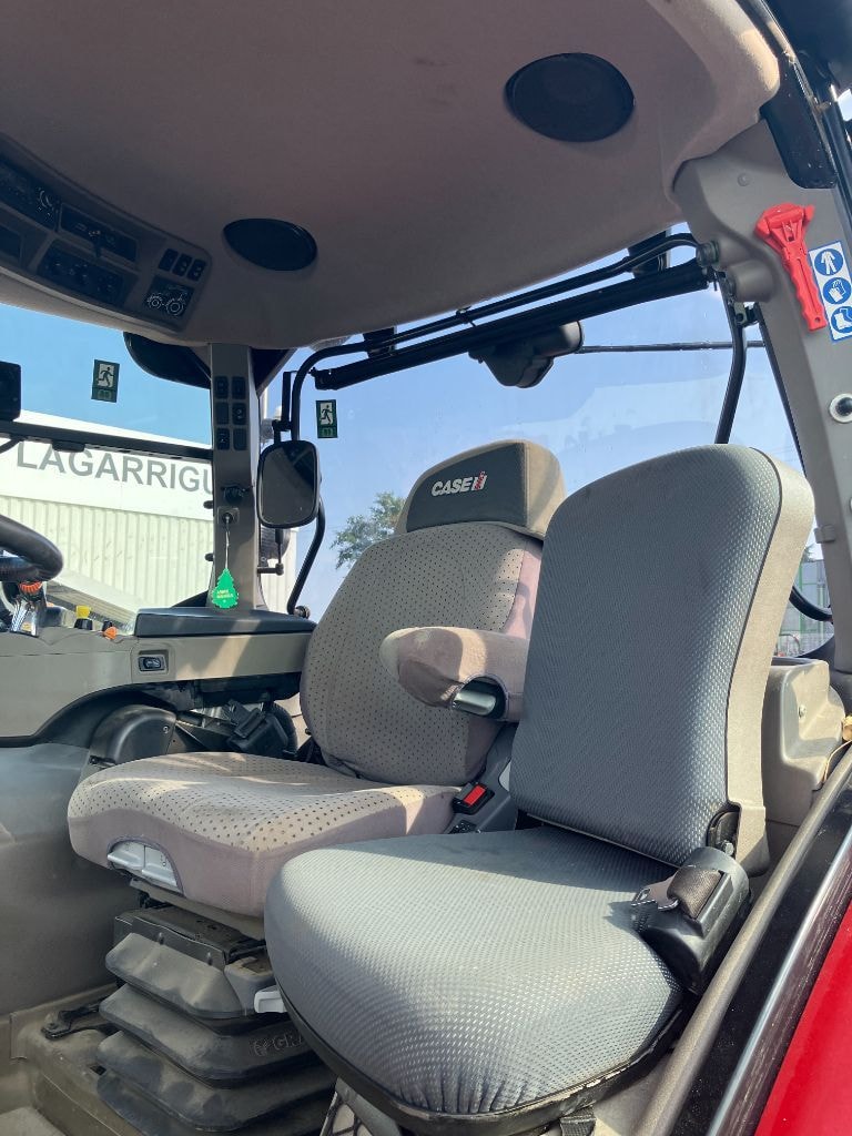 Tracteur CASE IH OPTUM 270 CVX - photo slide 10