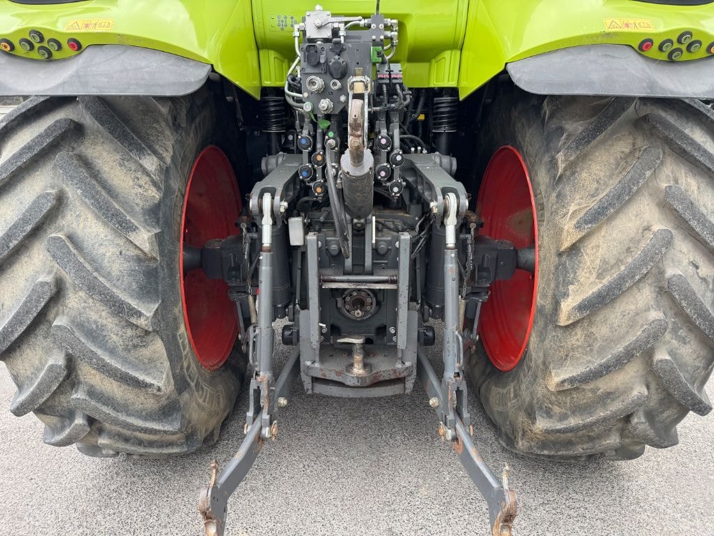 Tracteur CLAAS AXION 810 CEBIS - photo slide 11