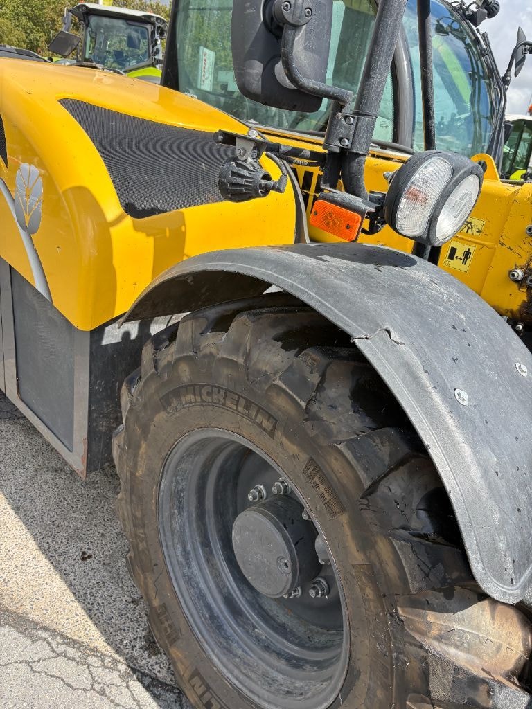 Telescopique NEW HOLLAND TH7.42 plus - photo slide 22