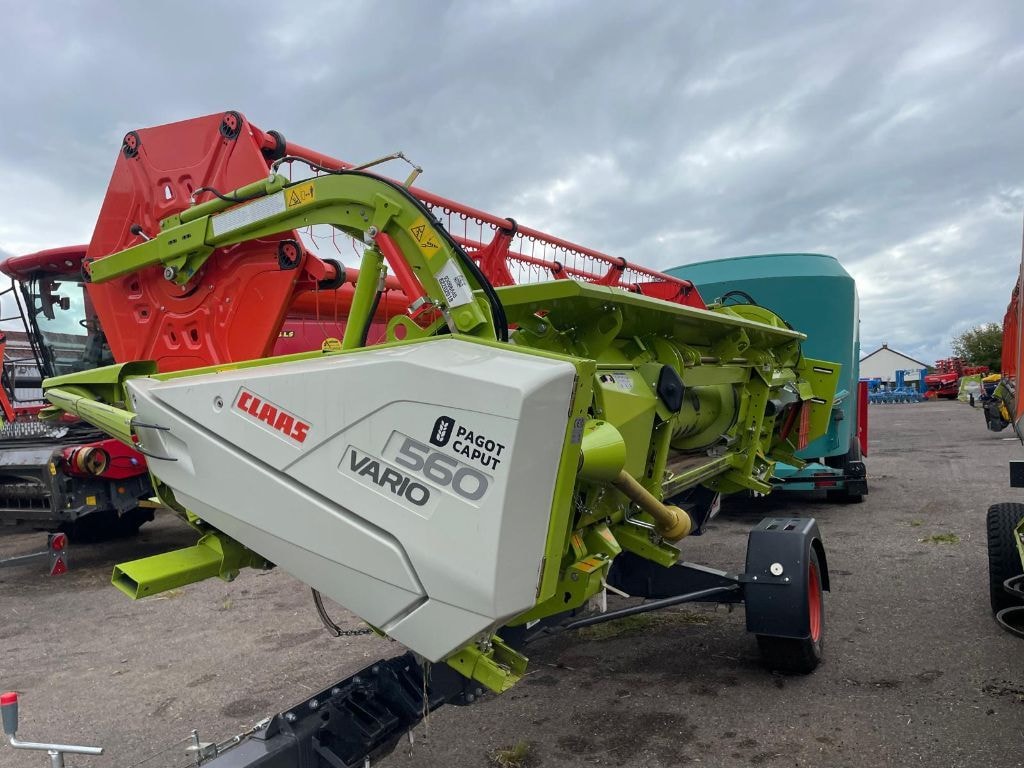 Moissonneuse CLAAS EVION 430  - photo slide 4
