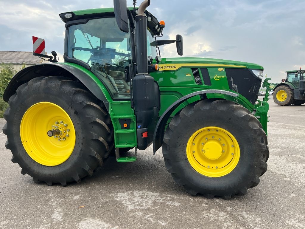 Tracteur JOHN DEERE 6R 215 - photo slide 22