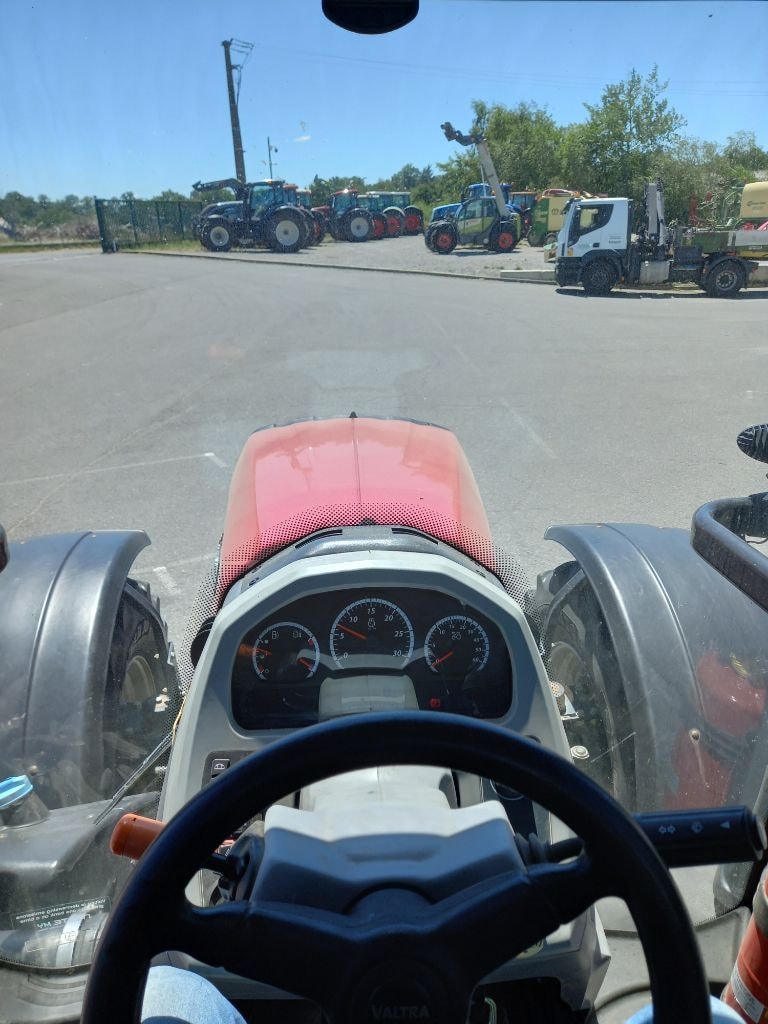 Tracteur VALTRA T 214 DIRECT SMARTTOUCH - photo slide 19