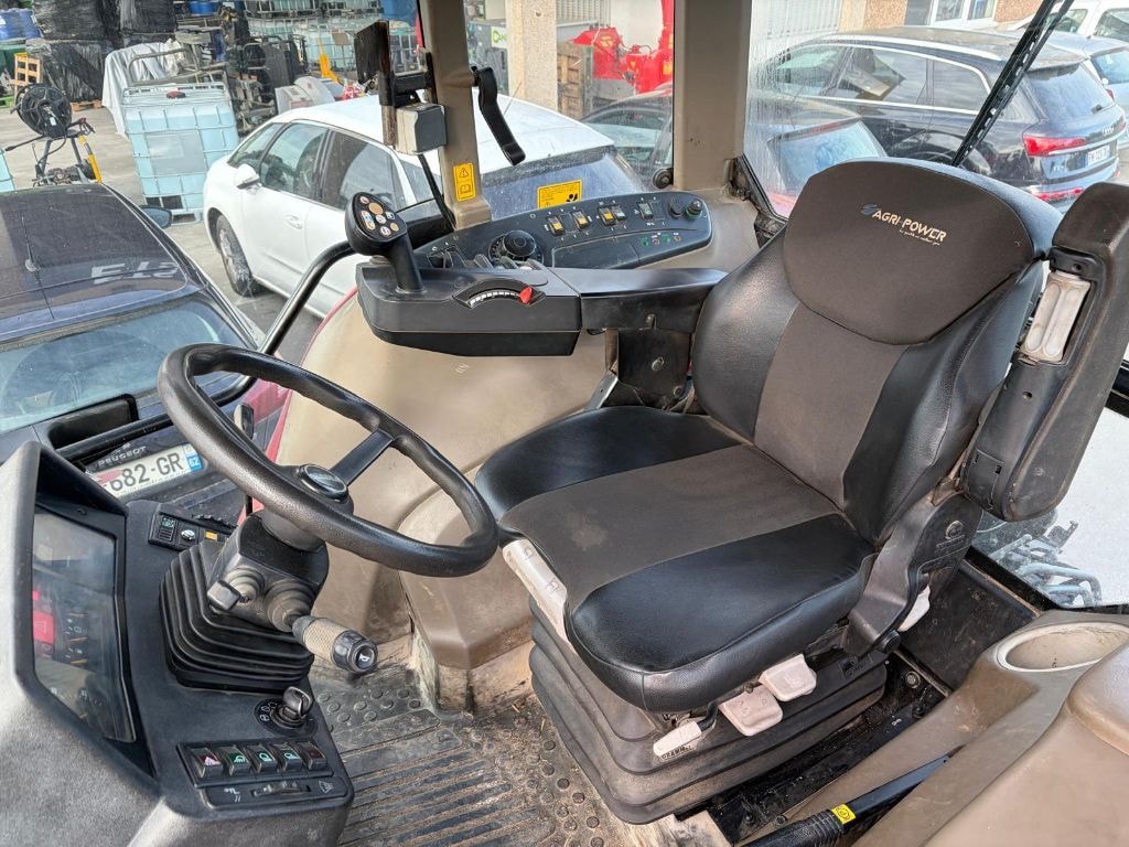 Tracteur CASE IH CVX 170 - photo slide 14