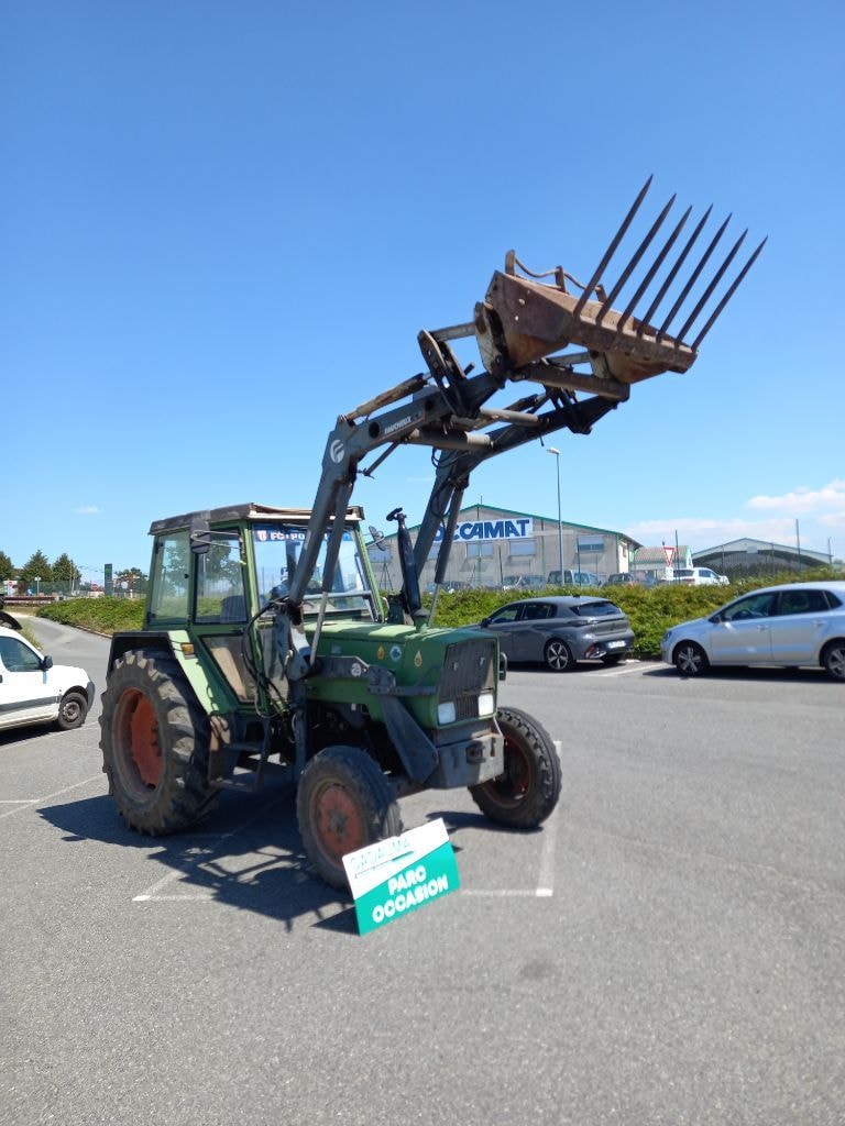 Tracteur chargeur FENDT FARMER 306 LS EHR B - photo slide 2