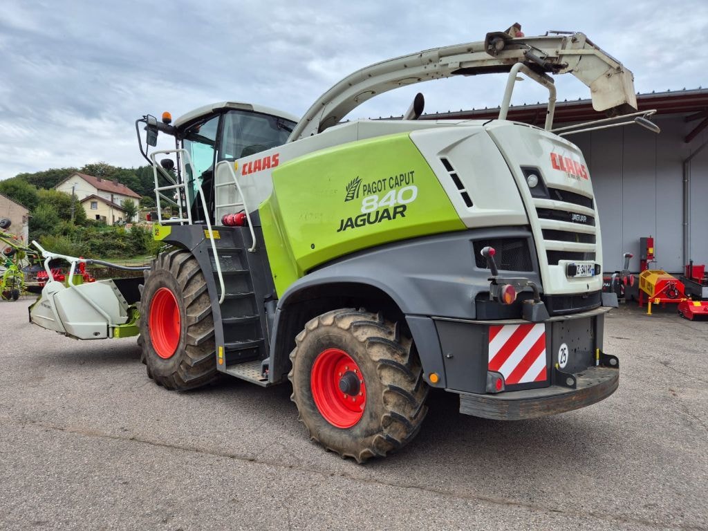 Ensileuse CLAAS JAGUAR 840 - photo slide 11