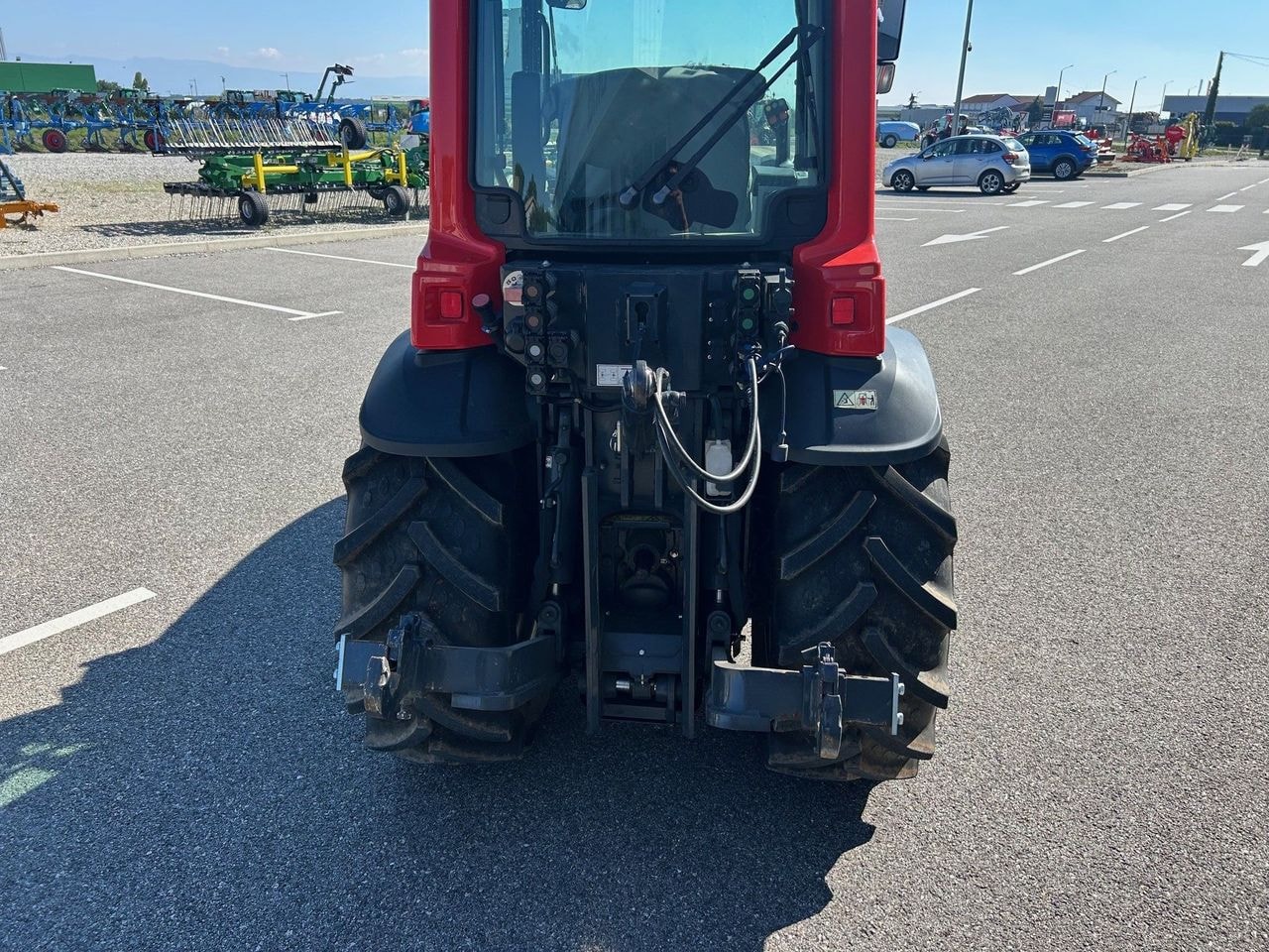 Tracteur etroit CARRARO TONY 8700 V - photo slide 8