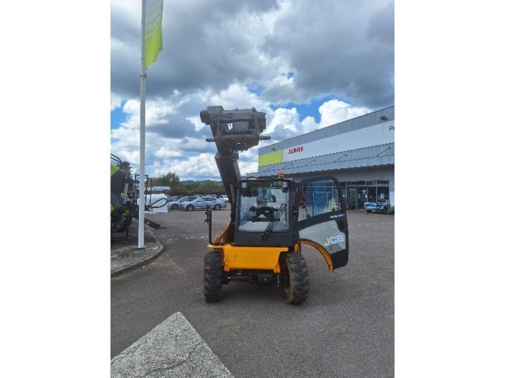 Telescopique JCB COMPACT 520-40 - photo slide 4
