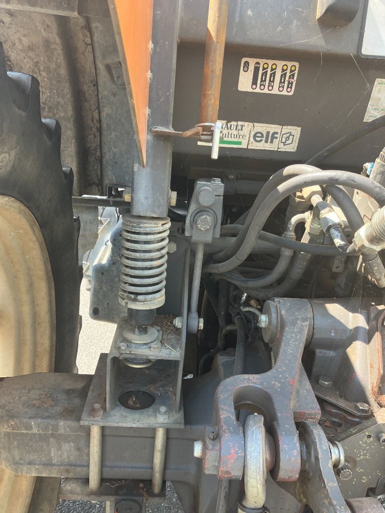 Tracteur chargeur RENAULT ARES 610 RZ - photo slide 19