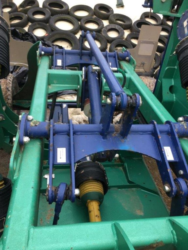 Gyrobroyeur DESVOYS MASTER COUPE BV 4.80 M - photo slide 13