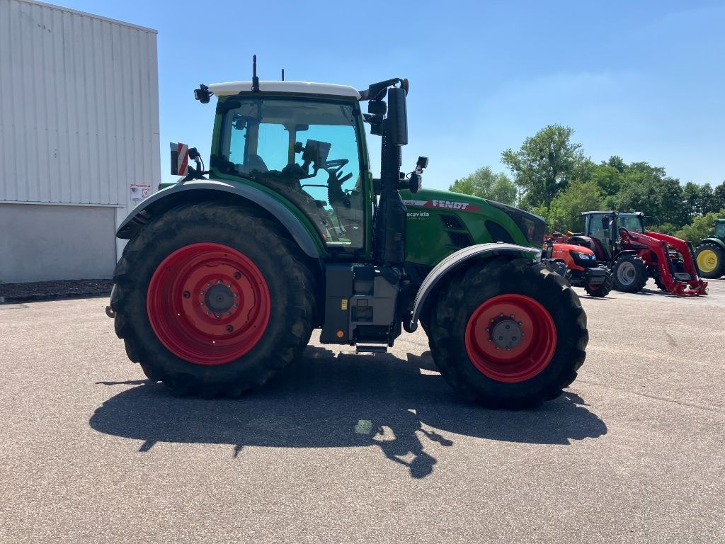 Tracteur FENDT 724 VARIO PROFI + - photo slide 4