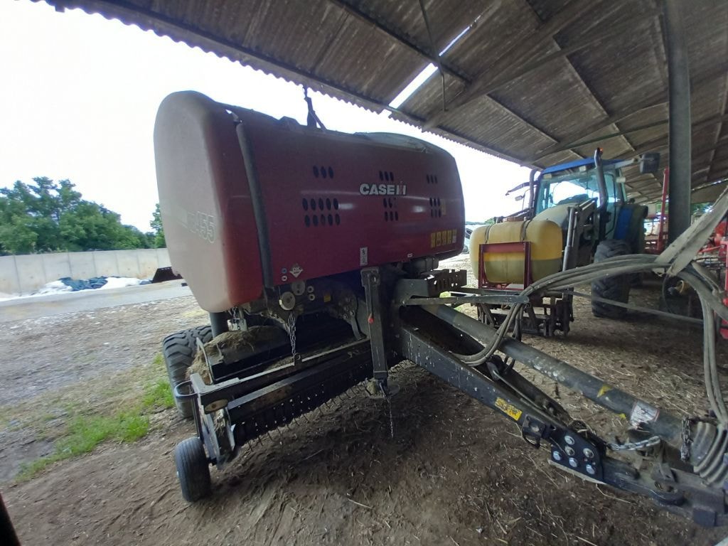 Presse balles rondes CASE IH RB 455 - photo slide 12