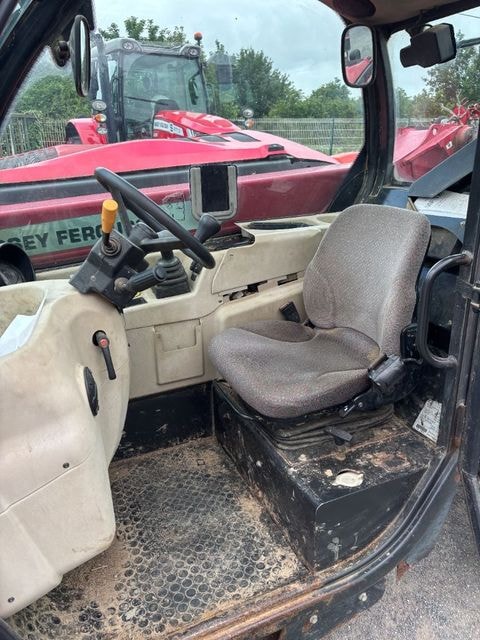 Telescopique MASSEY FERGUSON TH 6030 - photo slide 11