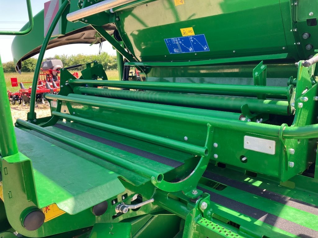 Presse enrubanneuse MC HALE Fusion 3 plus  - photo slide 22