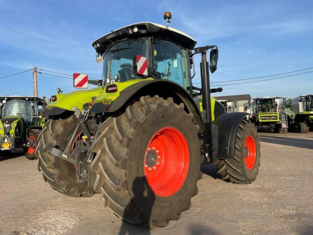 Tracteur CLAAS AXION 830 CMATIC LS 30+ - photo slide 2