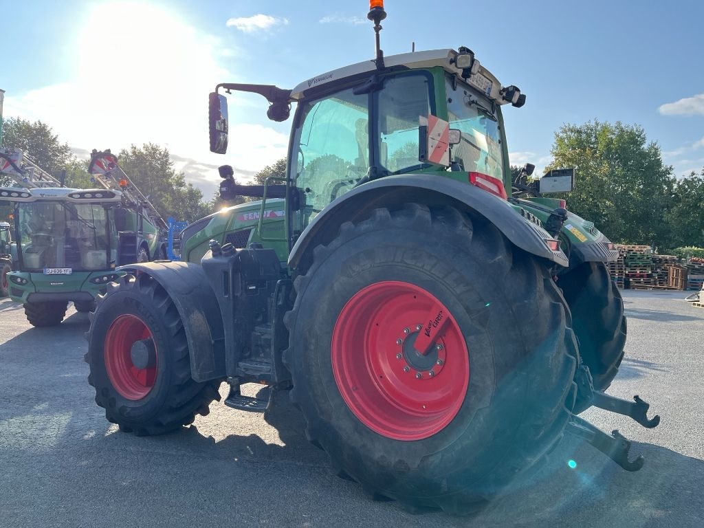 Tracteur FENDT 724 POWER + GEN7 - photo slide 9