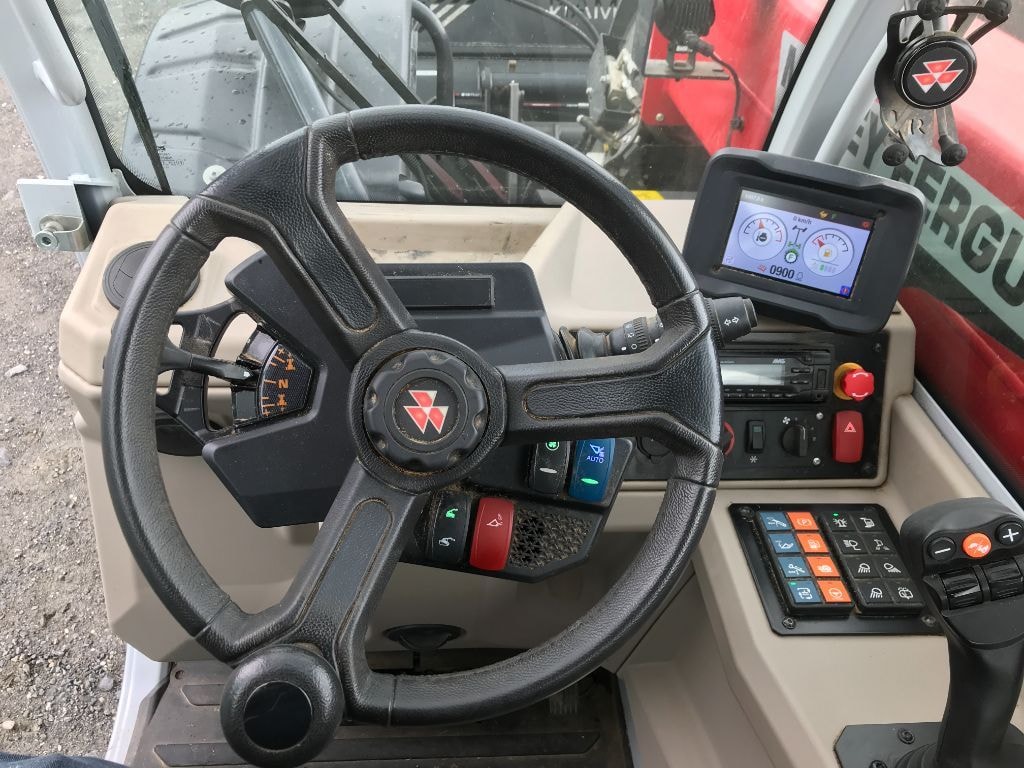 Telescopique MASSEY FERGUSON TH 6030 - photo slide 12