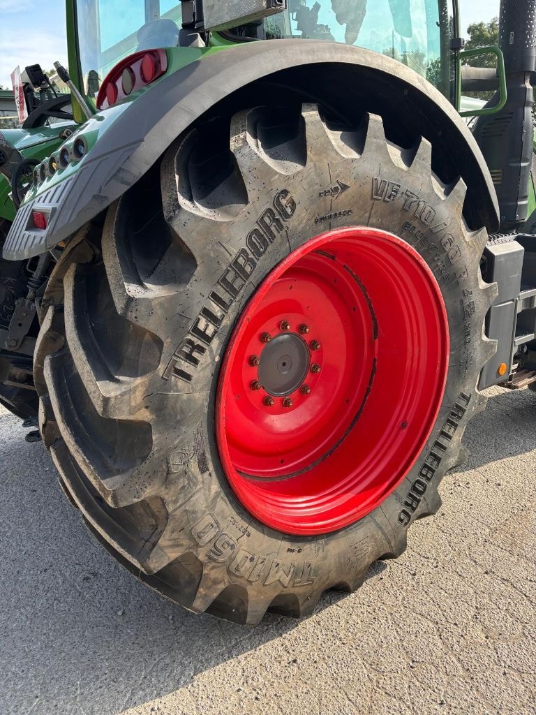 Tracteur FENDT 720 VARIO PROFI + - photo slide 10