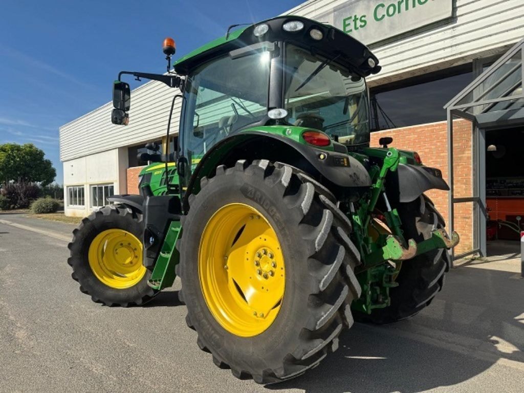 Tracteur JOHN DEERE 6120R - photo slide 4
