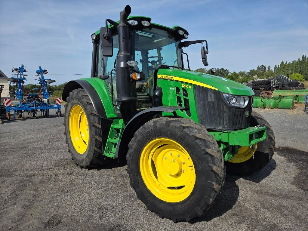Tracteur JOHN DEERE 6100M - photo slide 7