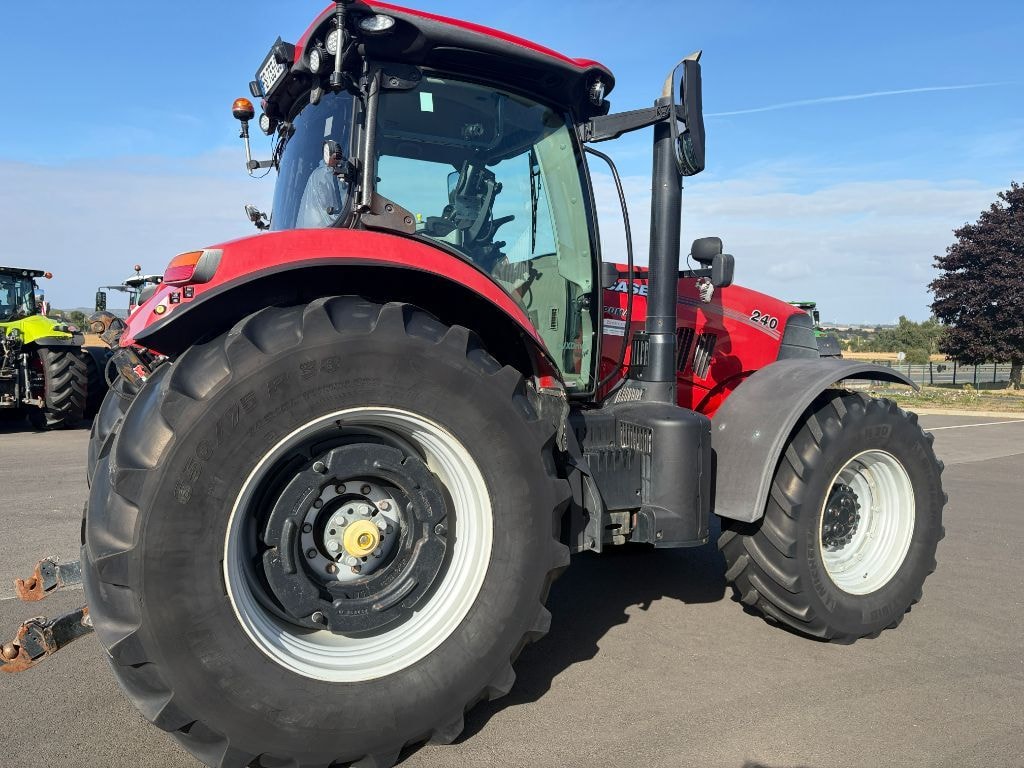 Tracteur CASE IH PUMA 240 CVX DRIVE - photo slide 10
