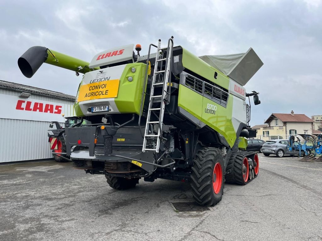 Moissonneuse CLAAS Lexion 8700 TT - photo slide 7
