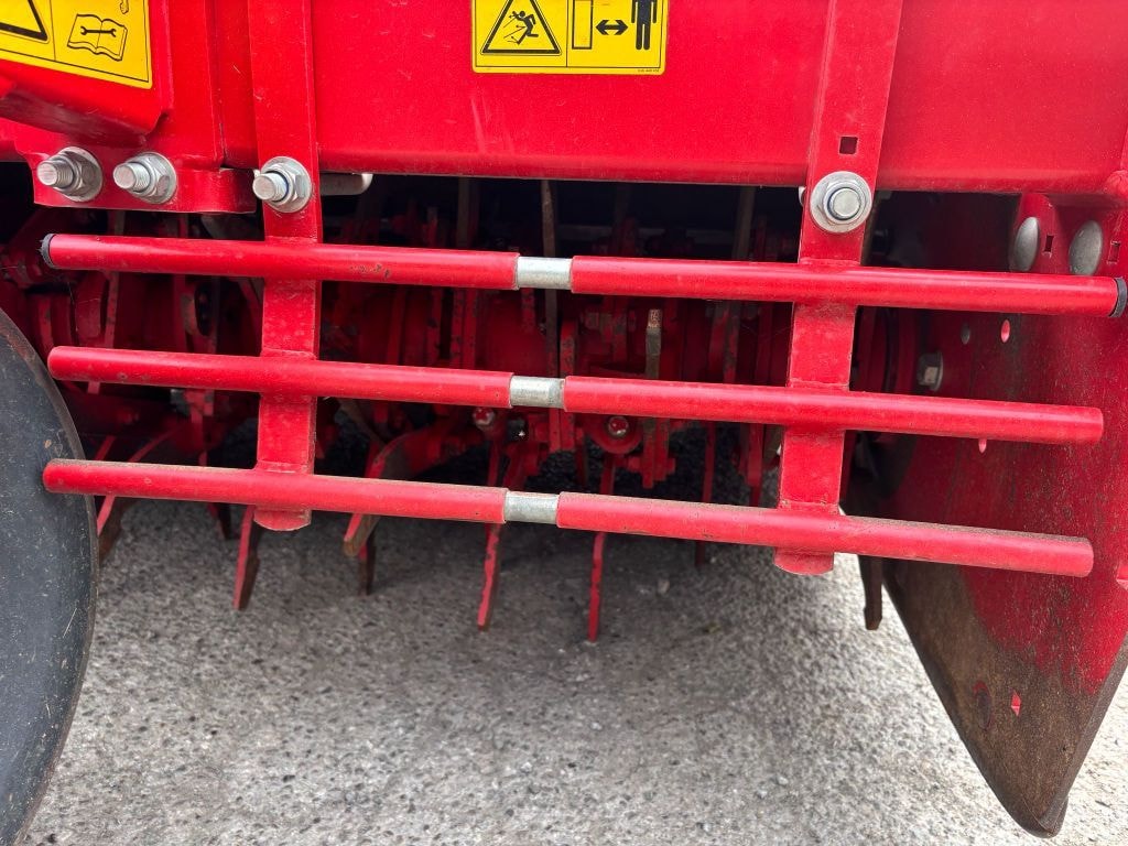 Fraise butteuse GRIMME Gf 400 - photo slide 14