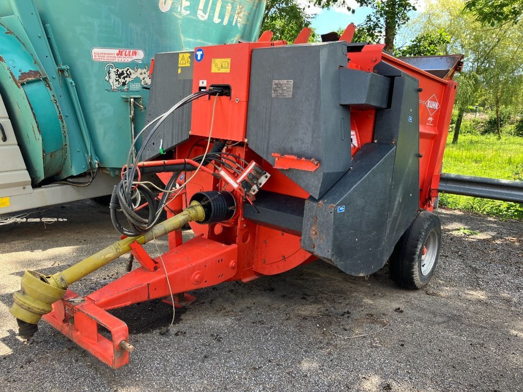 Pailleuse KUHN PRIMOR 3560 - photo slide 2