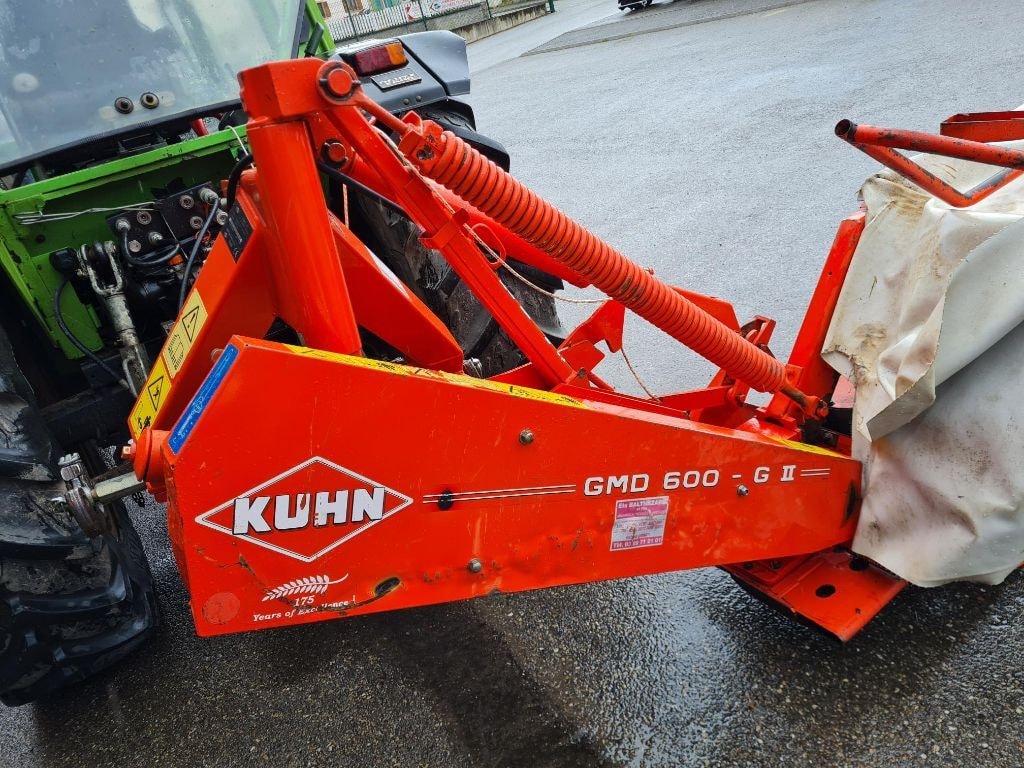 Faucheuse KUHN Gmd 600 GII - photo slide 9