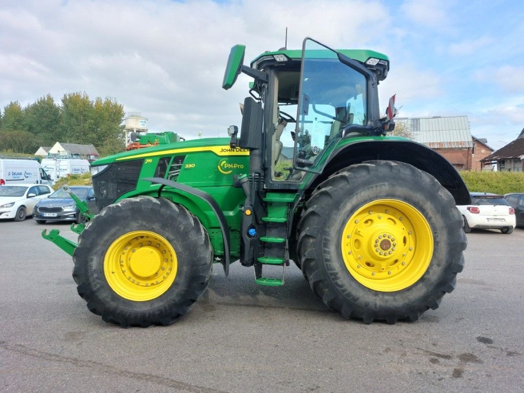 Tracteur JOHN DEERE 7R330 - photo slide 2