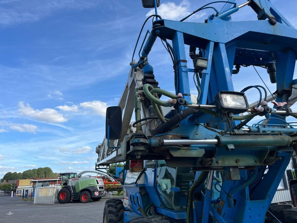 Pulverisateur automoteur MATROT M44D - photo slide 13