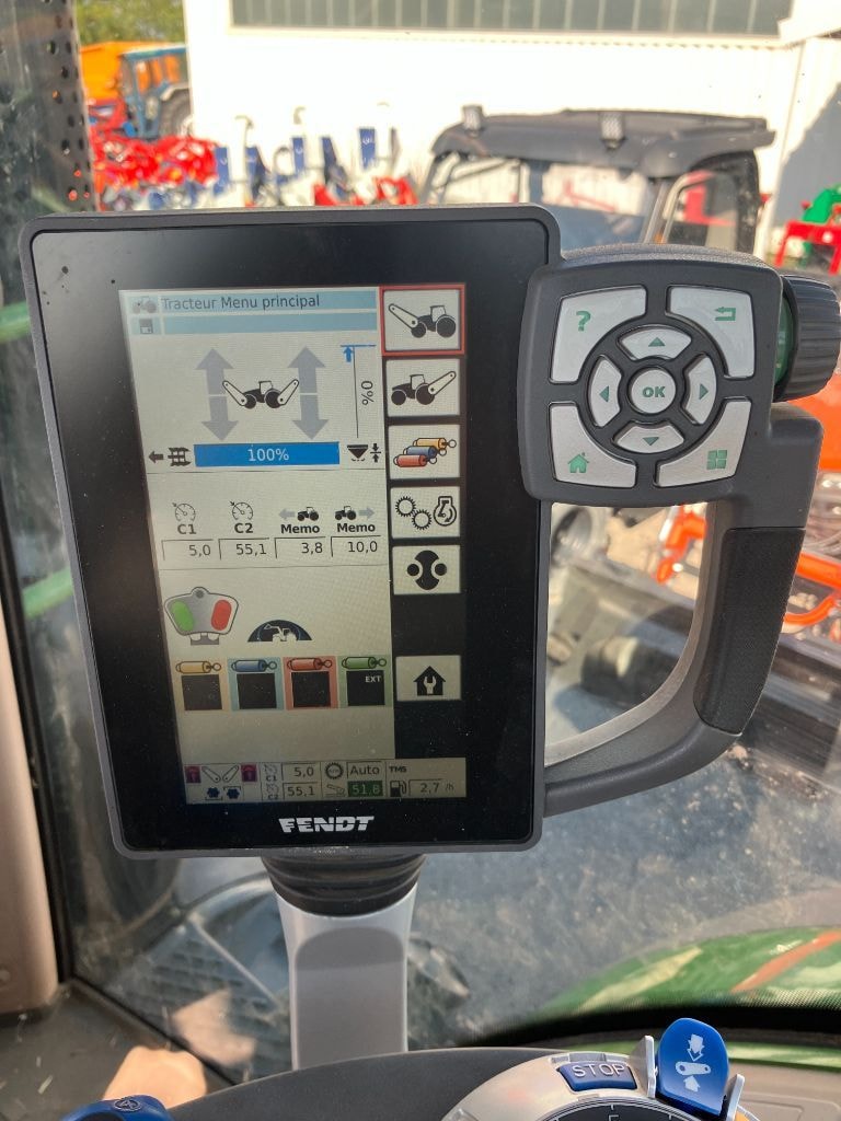 Tracteur chargeur FENDT 514 VARIO POWER - photo slide 11
