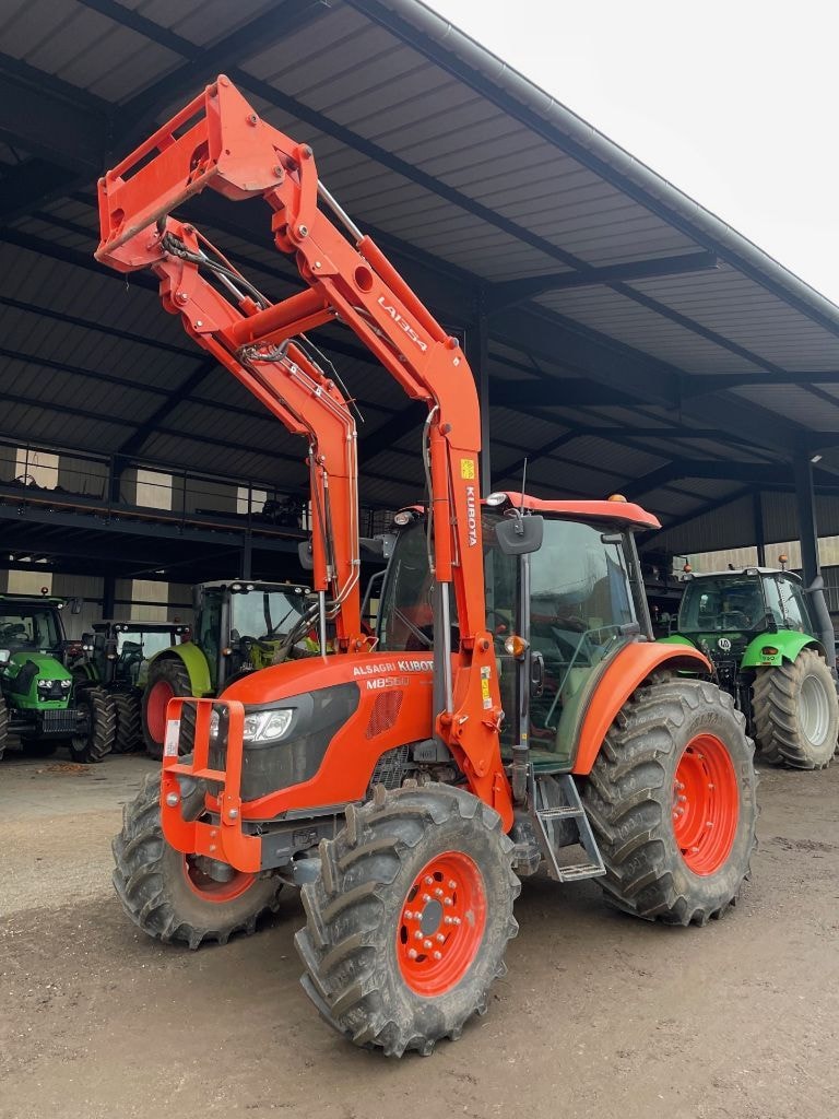 Tracteur KUBOTA M 8560 - photo slide 2
