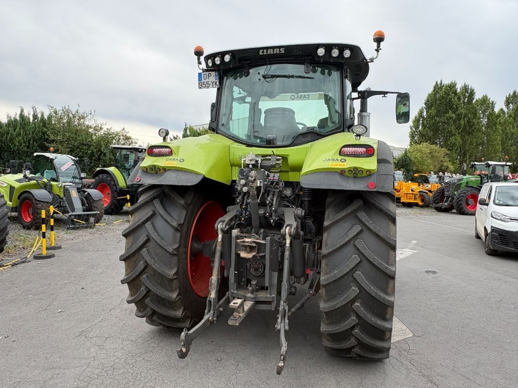Tracteur CLAAS AXION 810 - photo slide 8