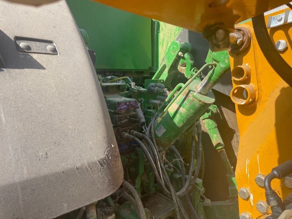 Tracteur JOHN DEERE 8R 310 PREMIUM - photo slide 6